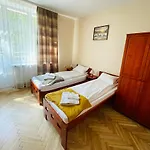 Parkowa Hubal Πανσιόν 3*