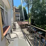 Πανσιόν Parkowa Hubal 3*