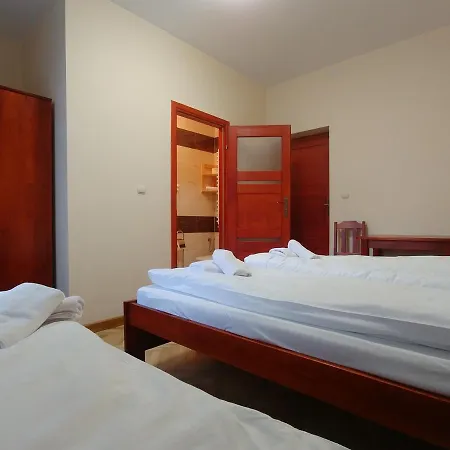 Parkowa Hubal 게스트하우스 라프카