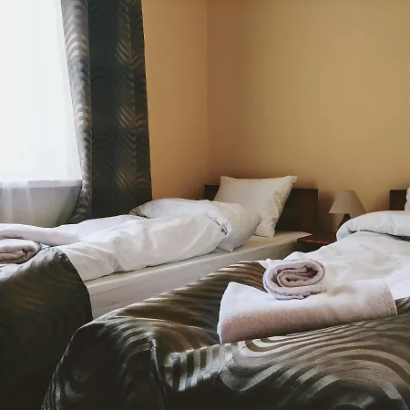 게스트하우스 Parkowa Hubal 3*