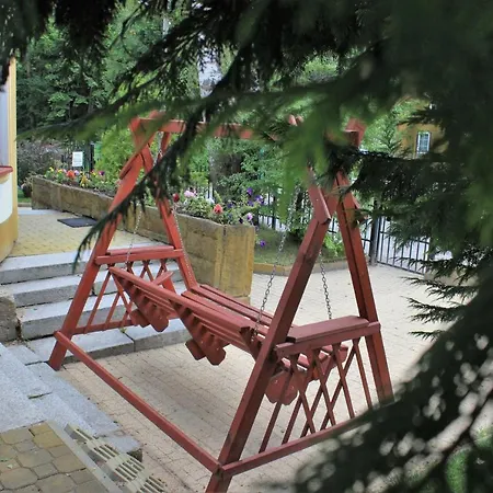 招待所 Parkowa Hubal