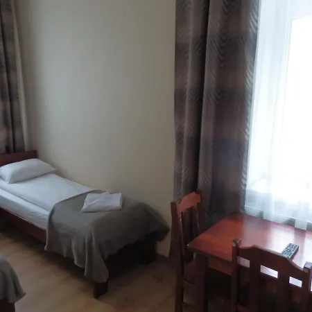 Konukevi Parkowa Hubal *