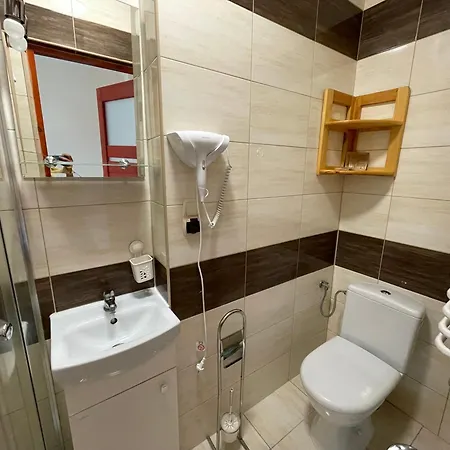 Parkowa Hubal 3* 라프카